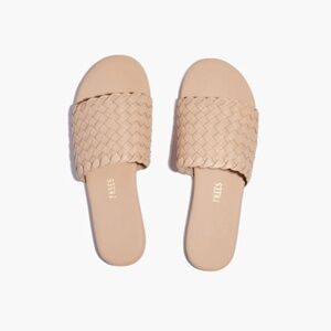 NEW TKEES Betty Slides in Rose Size 9